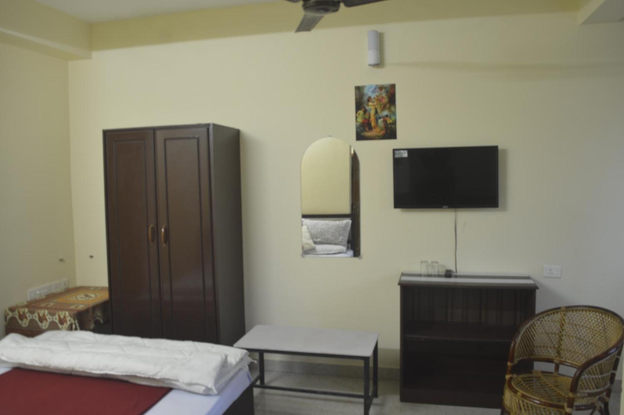 Green Castle Residency Nedumkandam Exterior photo